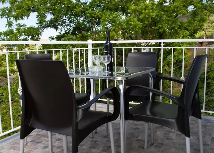 Lovely Place For An Excellent Vacation Arco da Calheta (Madeira)