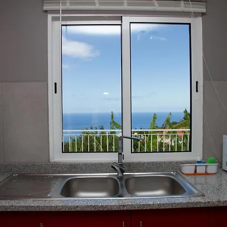 Апартаменты Lovely Place For An Excellent Vacation Арку-да-Кальета