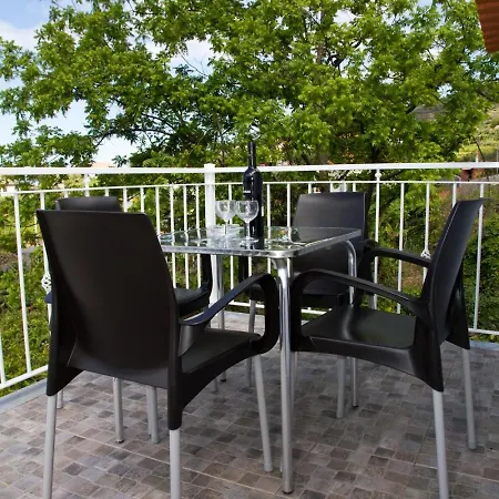 Lovely Place For An Excellent Vacation Арку-да-Кальета