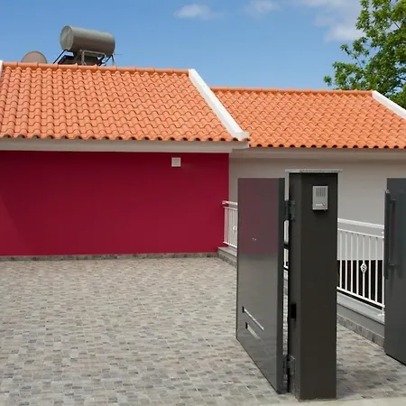 Апартаменты Lovely Place For An Excellent Vacation *